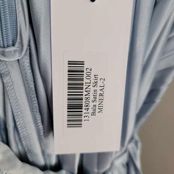 Reformation Bala Skirt in Mineral Blue size 2 NWT - Picture 12 of 12